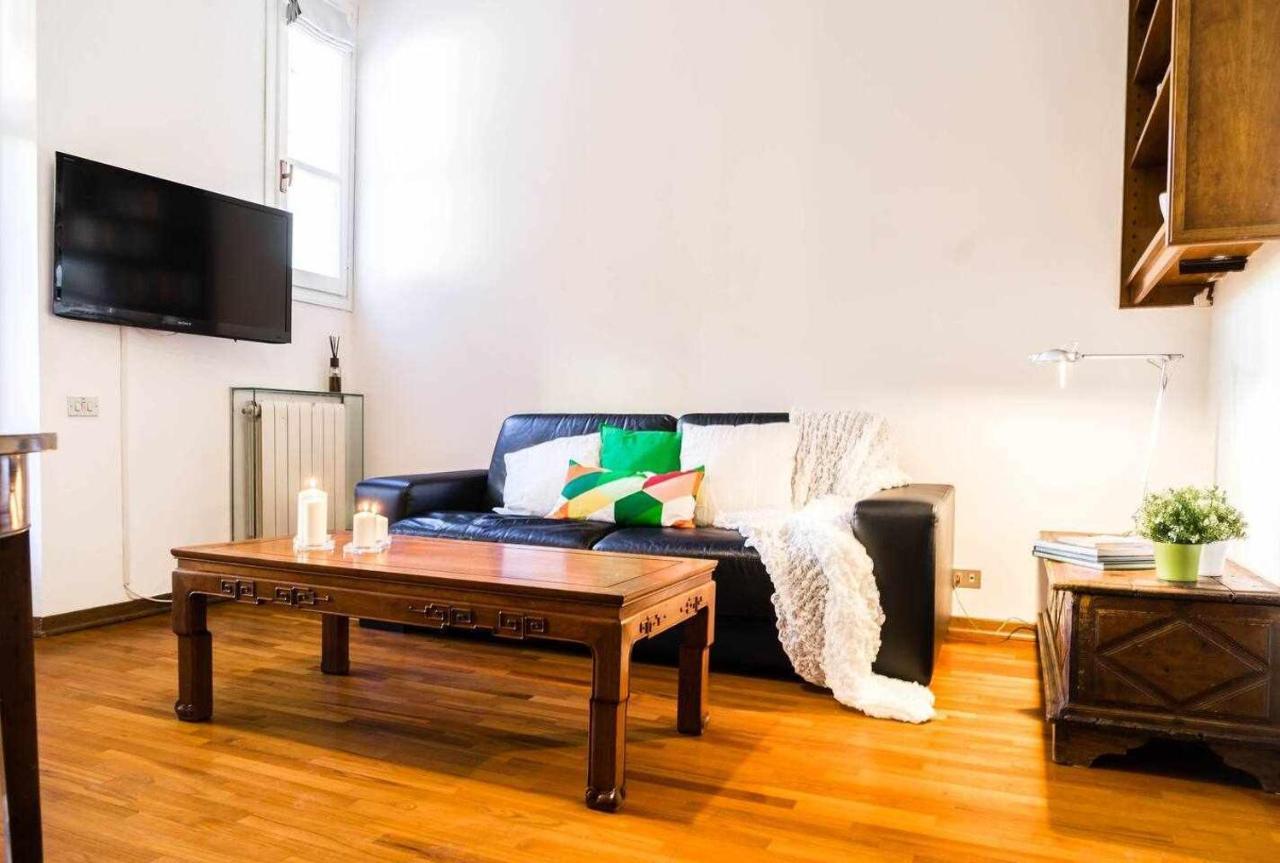 Ma08a Beautiful Flat With Terrace In Pta Nuova Apartment Mailand